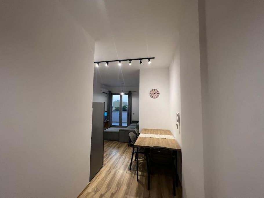 Thyamis Apartment Tirana Exterior photo